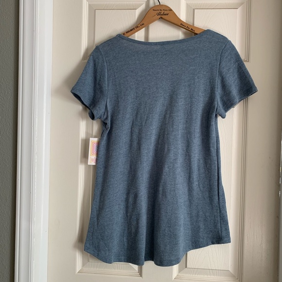 Lularoe Women’s Blue Top Size small - Picture 13 of 15